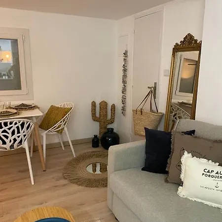 Exceptionnel Vue Refait A Neuf 아파트 Le Rayol-Canadel-sur-Mer