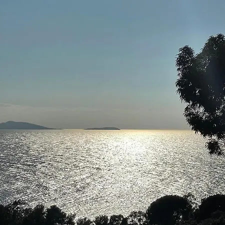 Exceptionnel Vue Refait A Neuf דירה Le Rayol-Canadel-sur-Mer