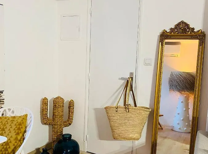 Exceptionnel Vue Refait A Neuf Daire Le Rayol-Canadel-sur-Mer